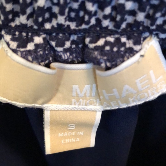 Michael Kors Off The Shoulder Blouse - Picture 7 of 9